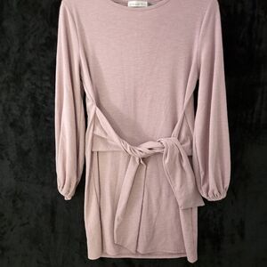 Long sleeve soft lavender tie front or back.
